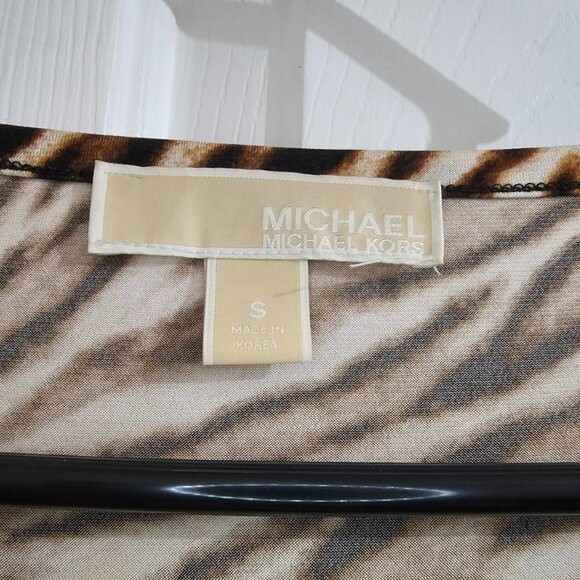 Michael Kors Long Sleeve Mini Dress – Elegant, Sexy & Comfortable - Picture 2 of 3